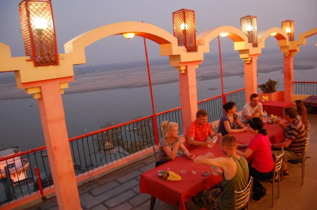 Puja Guest House Varanasi Dış mekan fotoğraf