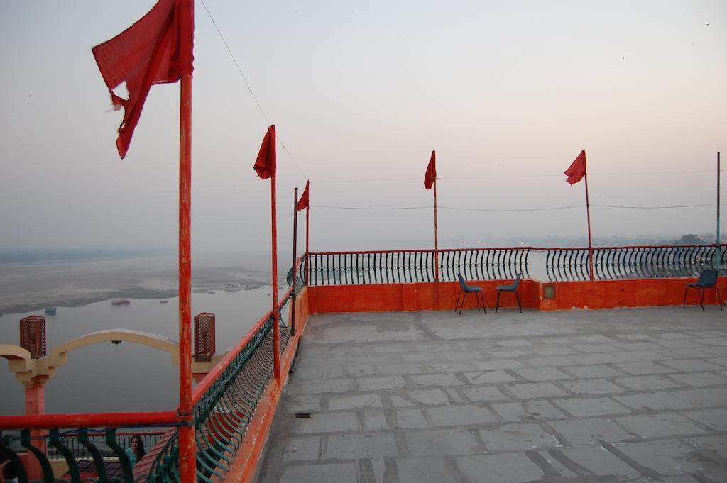 Puja Guest House Varanasi Dış mekan fotoğraf
