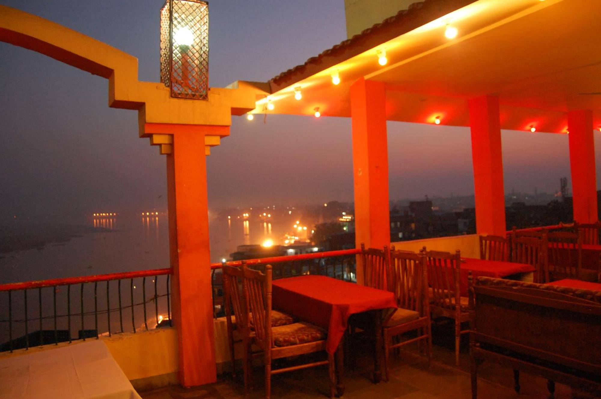Puja Guest House Varanasi Dış mekan fotoğraf