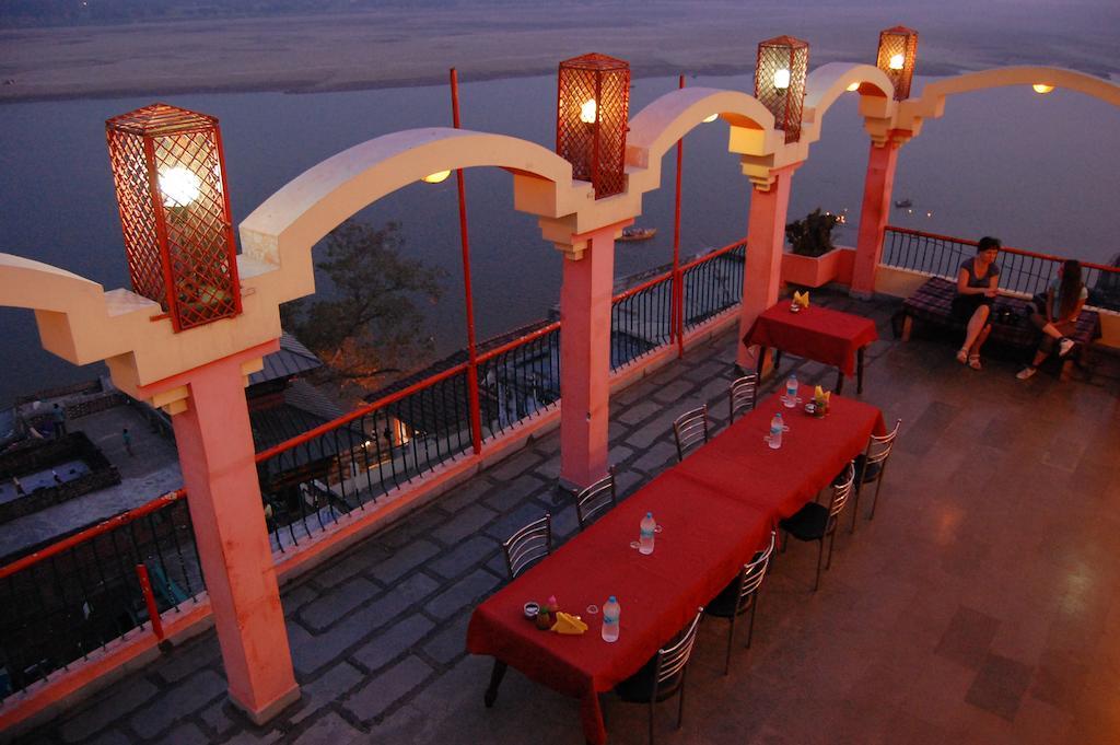 Puja Guest House Varanasi Dış mekan fotoğraf