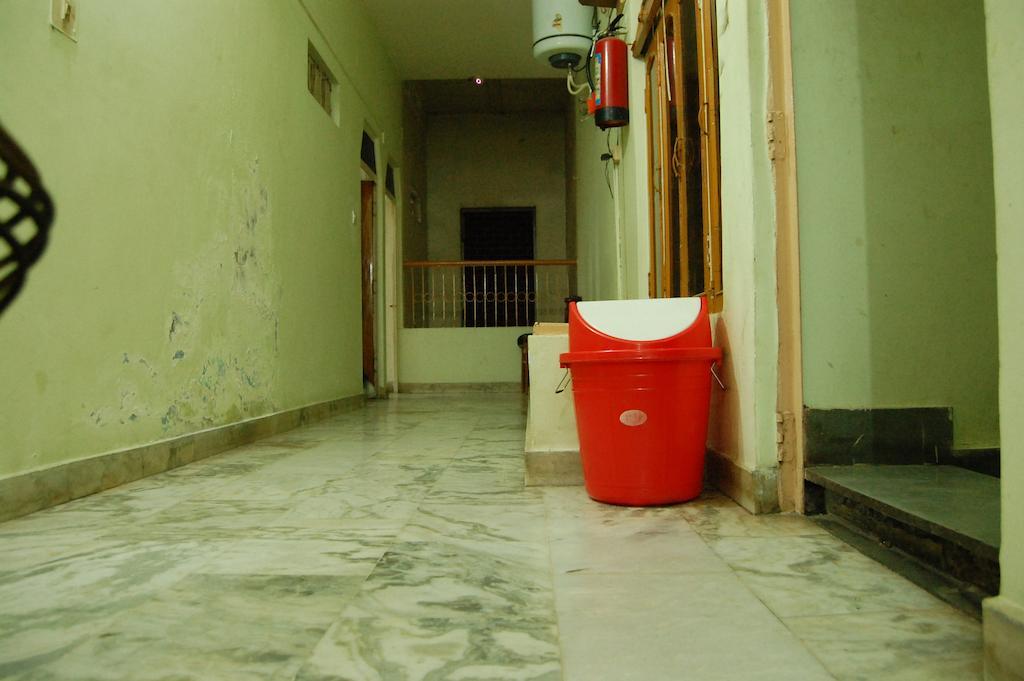 Puja Guest House Varanasi Dış mekan fotoğraf