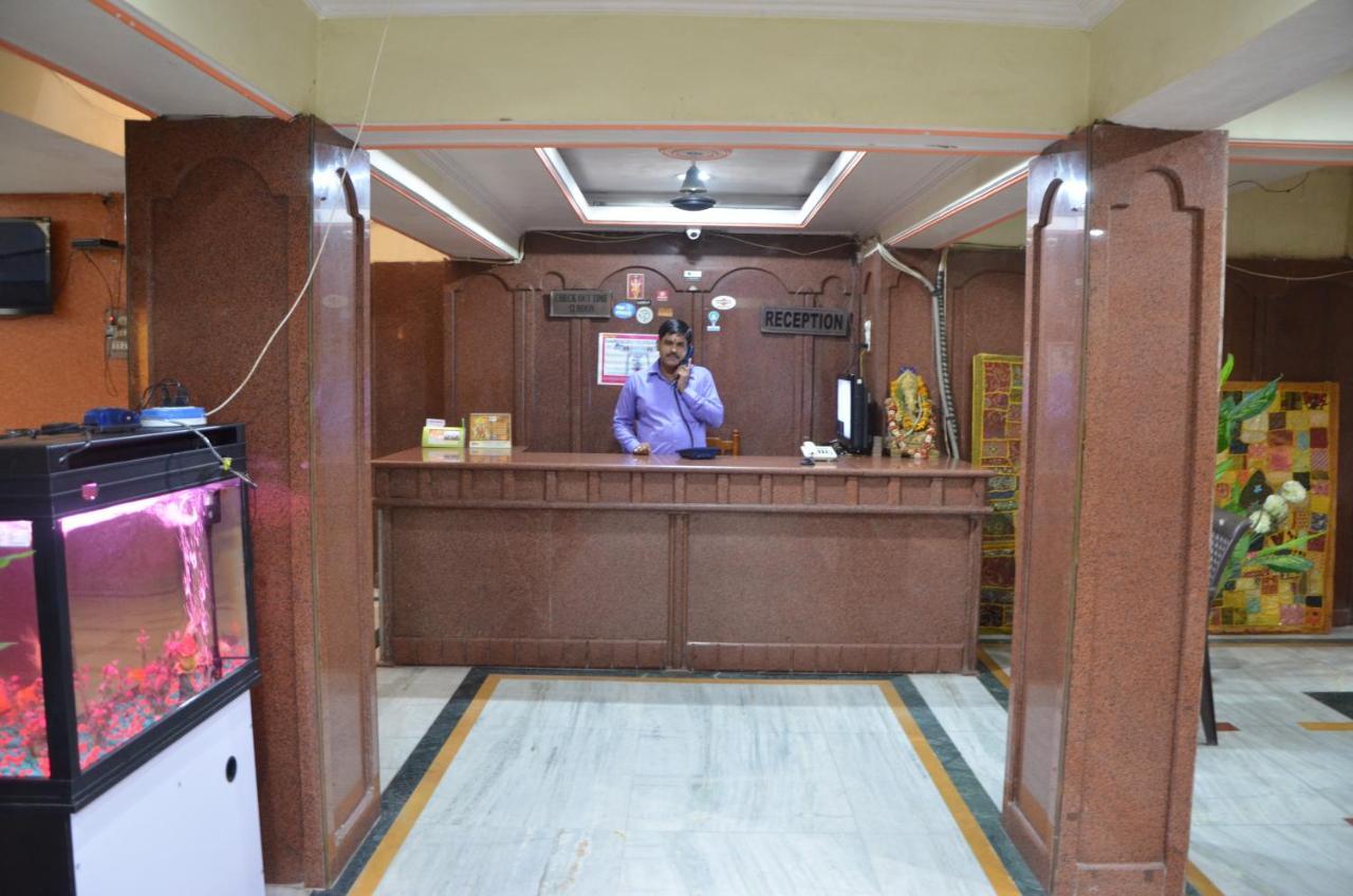 Puja Guest House Varanasi Dış mekan fotoğraf